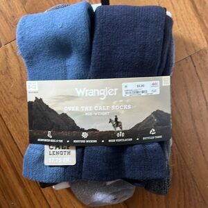 Wrangler Over the Calf socks Show size 6-12